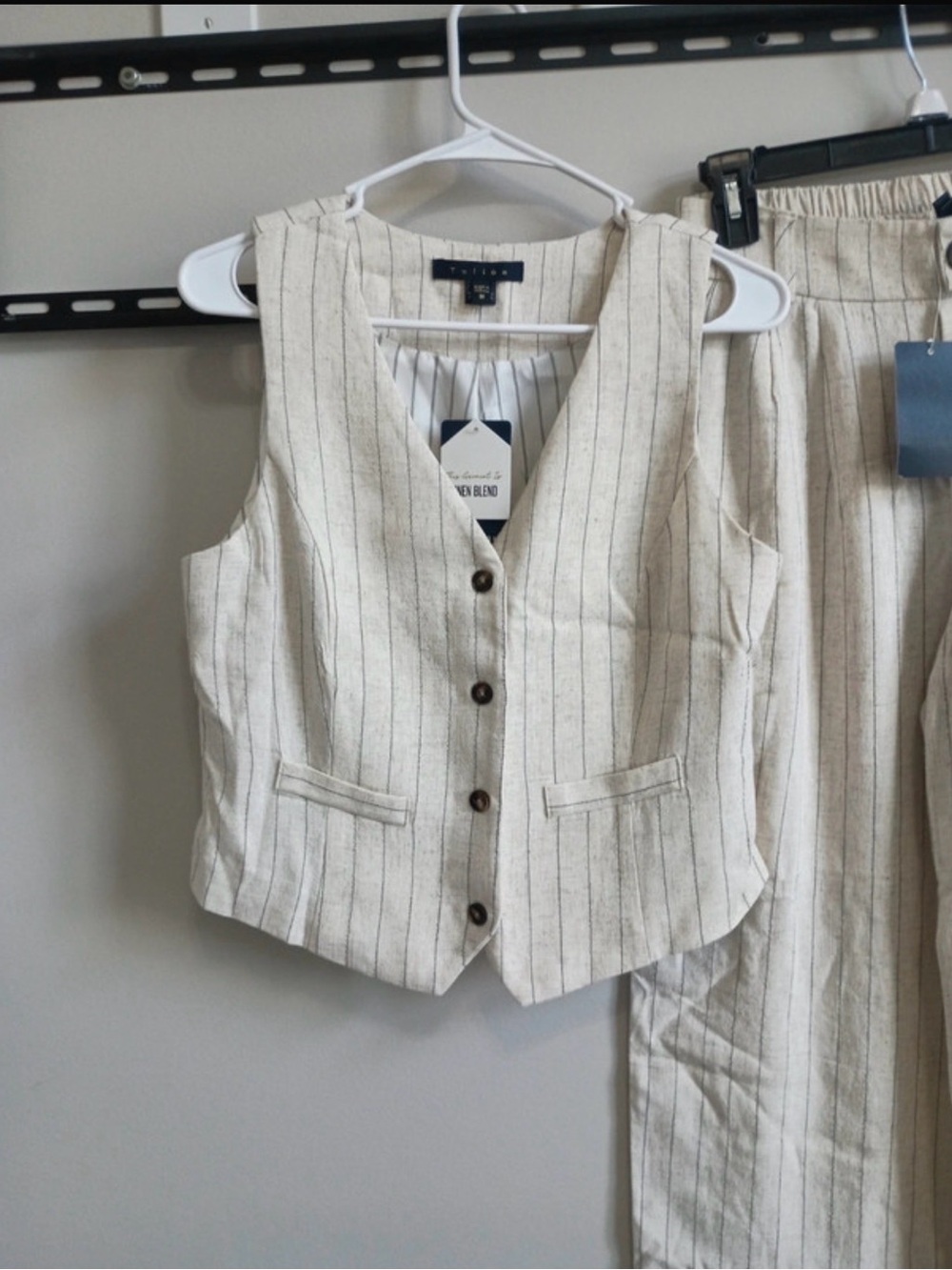 Tullea Striped Cream & Black Linen Vest and Pants Set - Picture 3 of 9